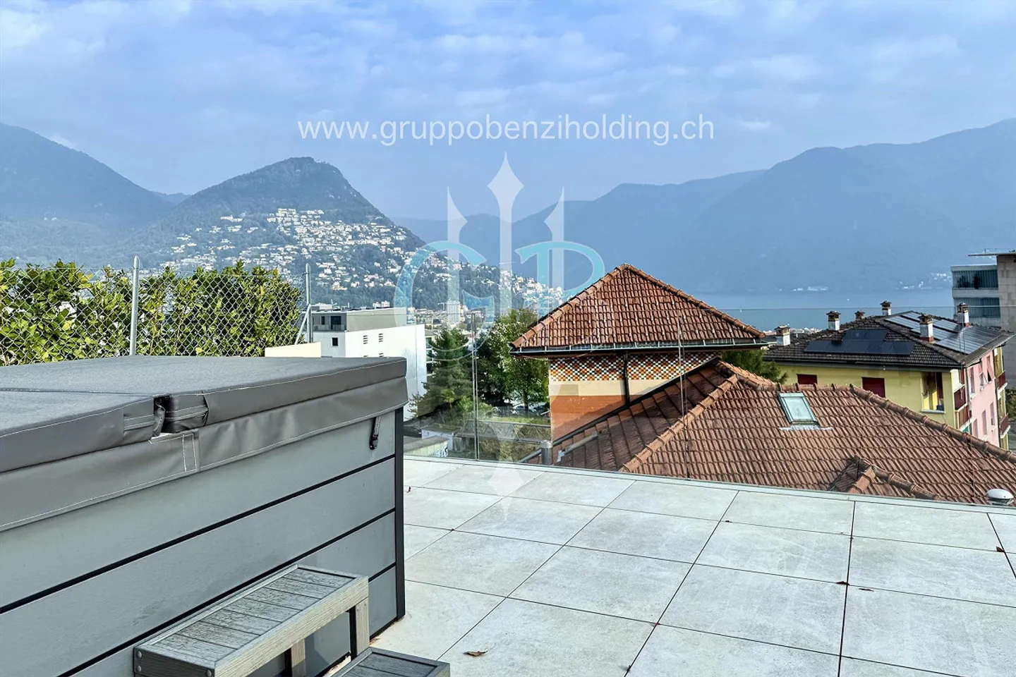 DIRECT PURCHASE FROM THE PROMOTER - 3.5 rooms with Roof-Top lake view - Photo 2 of 28