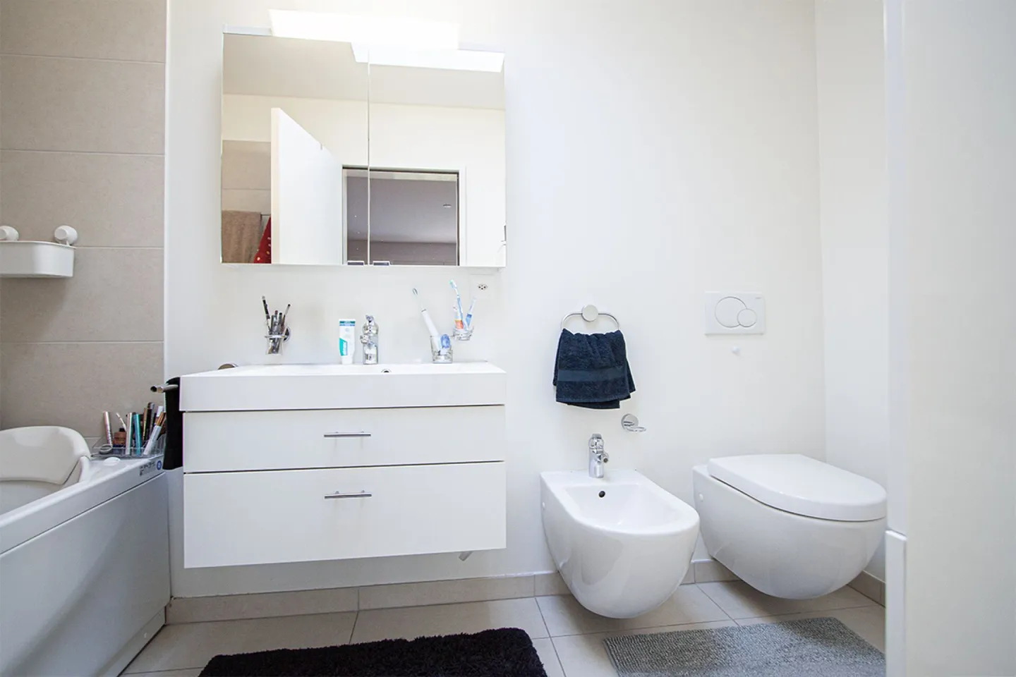 Penthouse ensoleillé dans une résidence avec piscine, salle de sport et sauna - Photo 9 sur 13