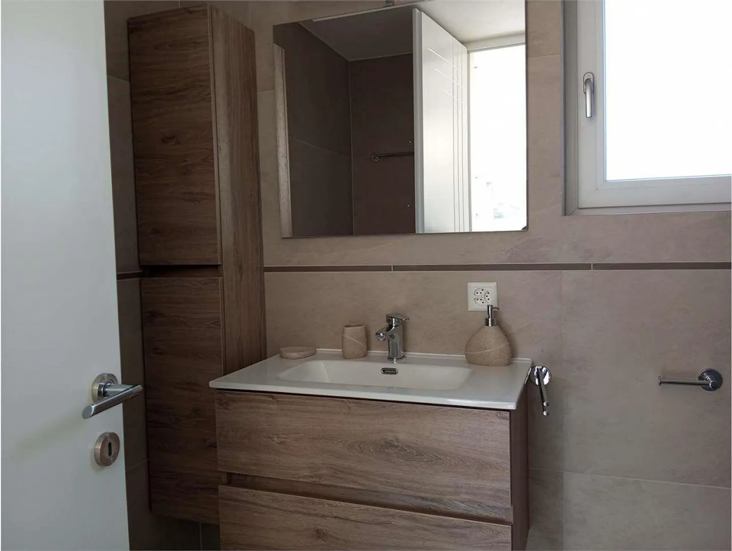 Eleganz, Komfort und Ruhe in Sant' Antonino - Wohnung mit g - Foto 8 von 11