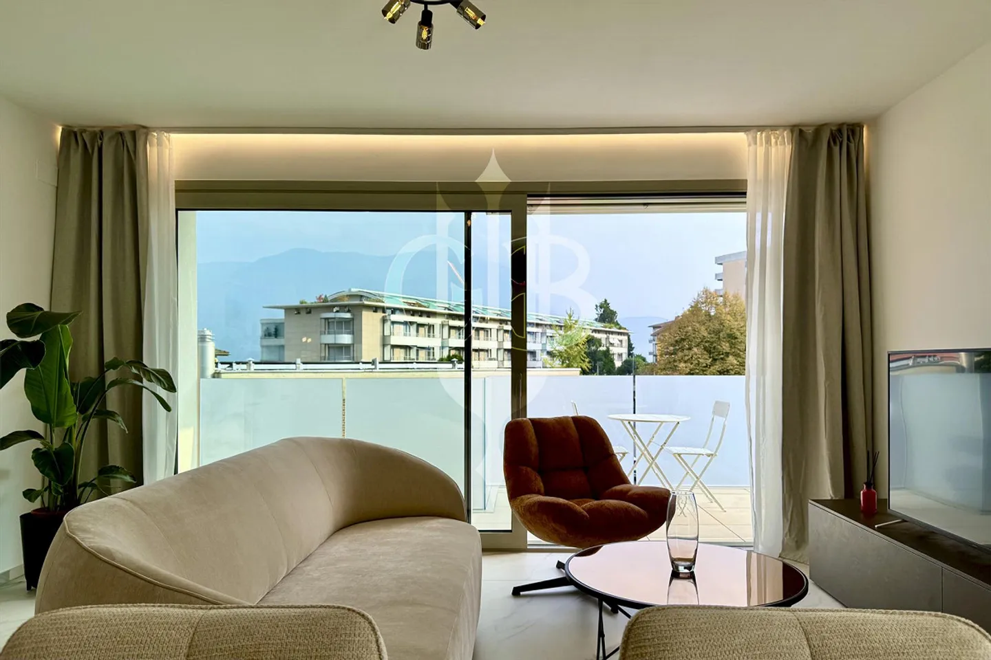 DIRECT PURCHASE FROM THE PROMOTER - 3.5 rooms with Roof-Top lake view - Photo 21 of 28