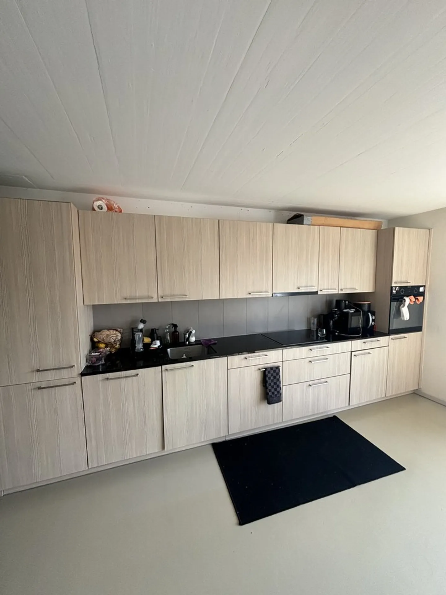 Charming 4.5 Room Apartment - Photo 2 of 12