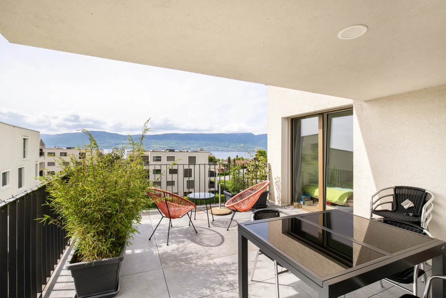 Attique avec vue sur le lac - Photo 2 sur 8