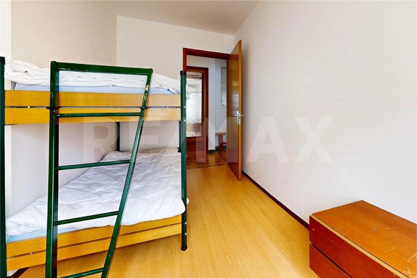 Haus mit drei Wohnungen - Foto 10 von 13