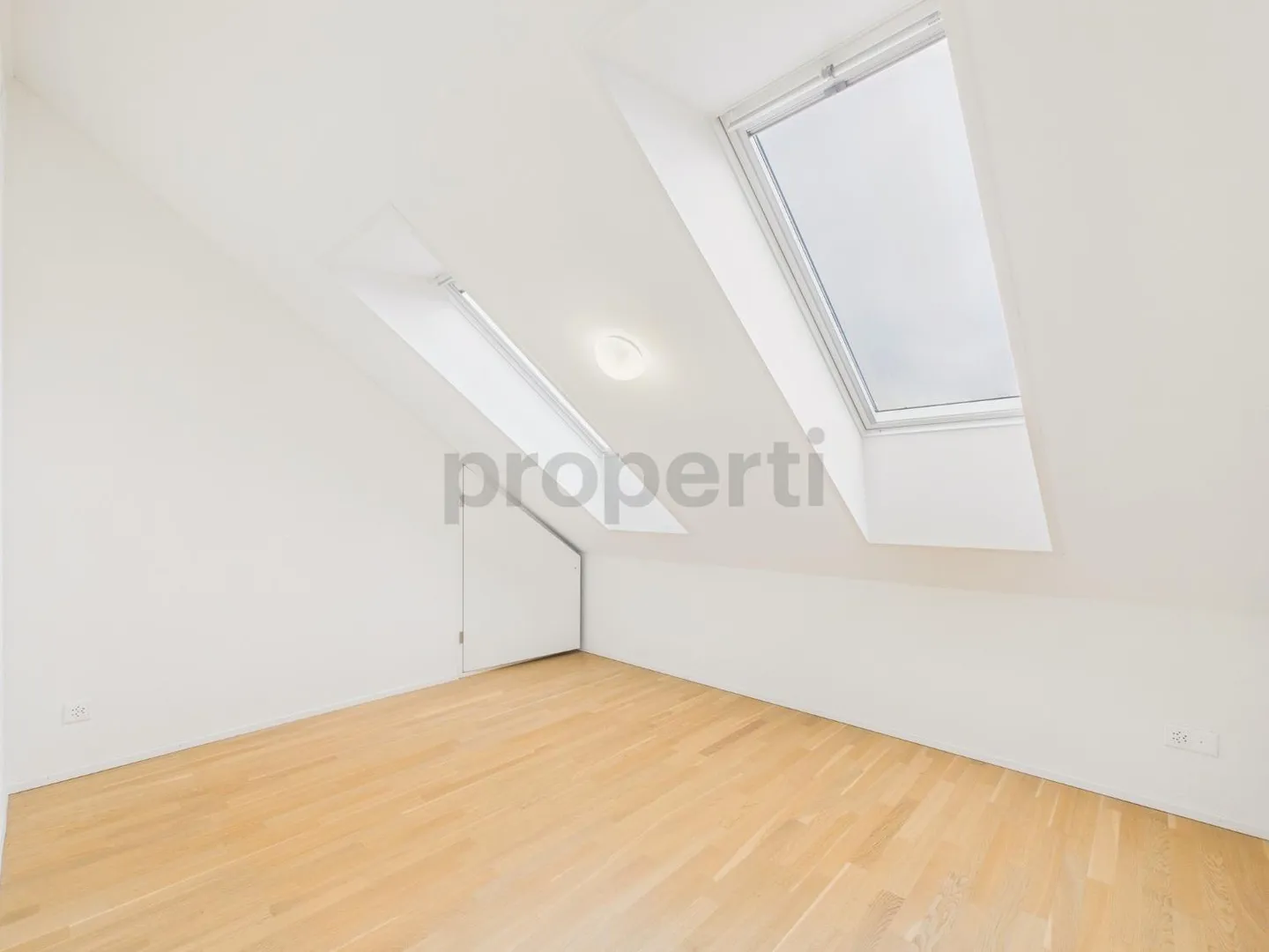 Haus mit 6,5 Zimmern - Foto 8 von 10