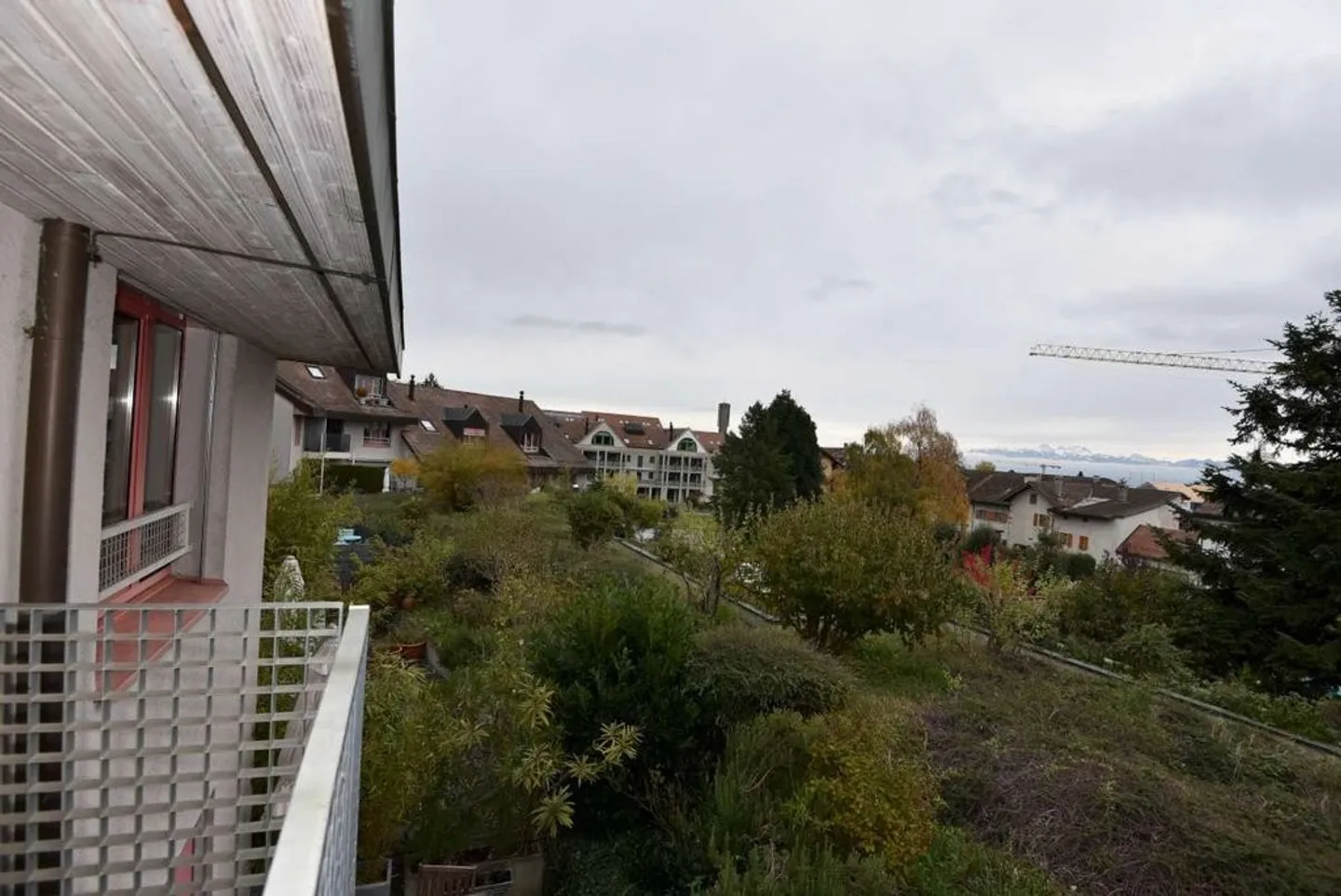 Beautiful 3-room apartment with 102 m2 and balcony - Photo 4 of 12