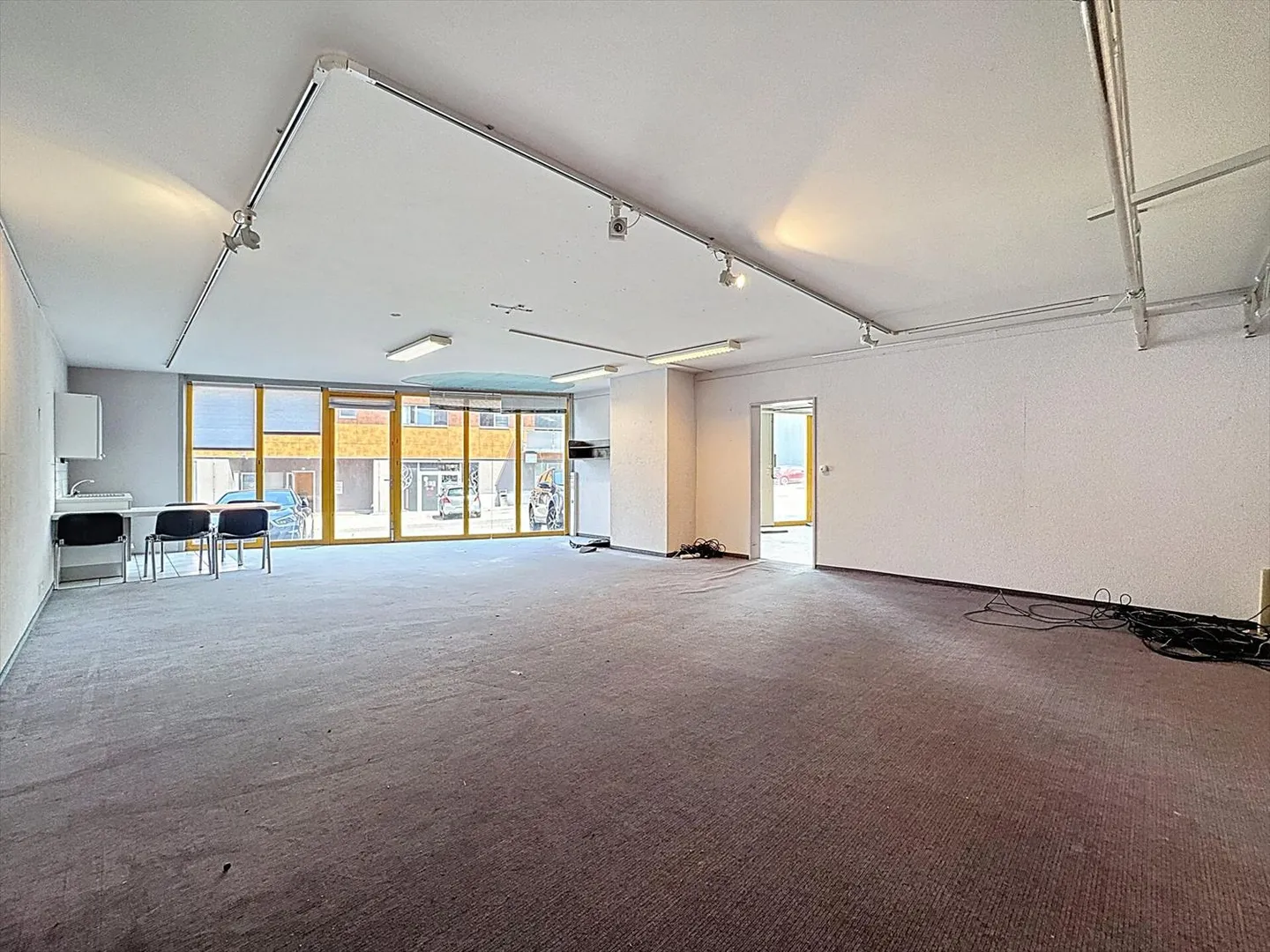 Areas for Crafts and Administration - Photo 5 of 13