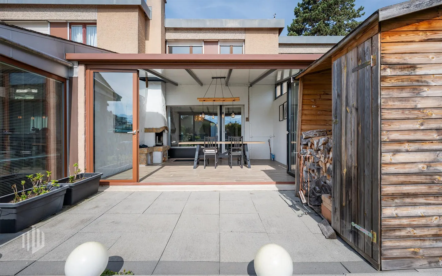 ImmoWyss - Charming Row House in a Quiet Location Near the Lake - Photo 10 of 13