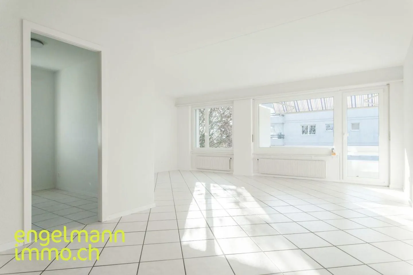 Apartment for rent - Photo 4 of 10