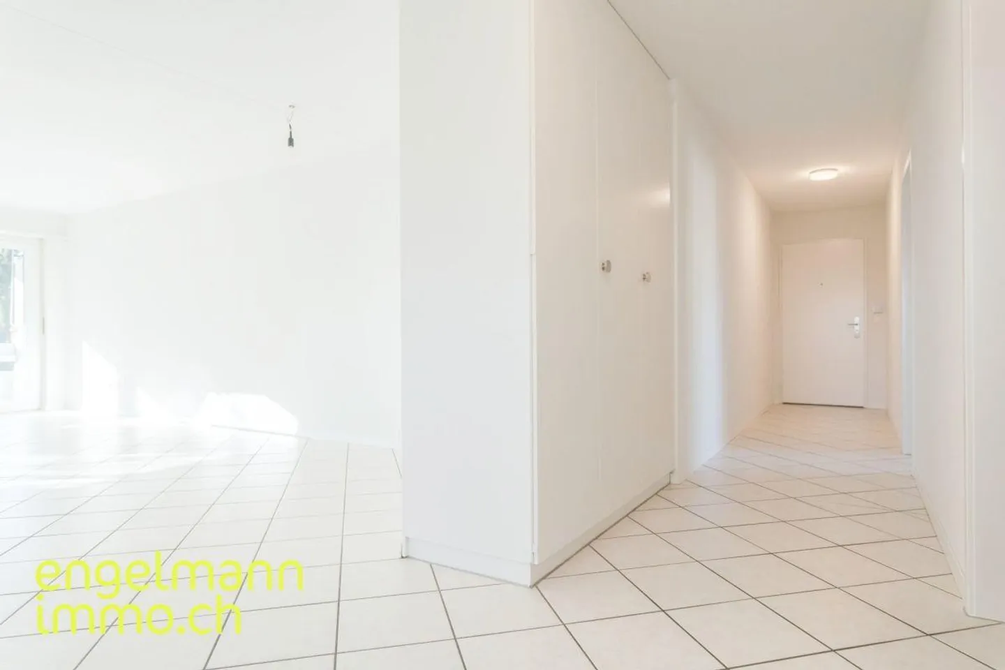 Apartment for rent - Photo 3 of 10