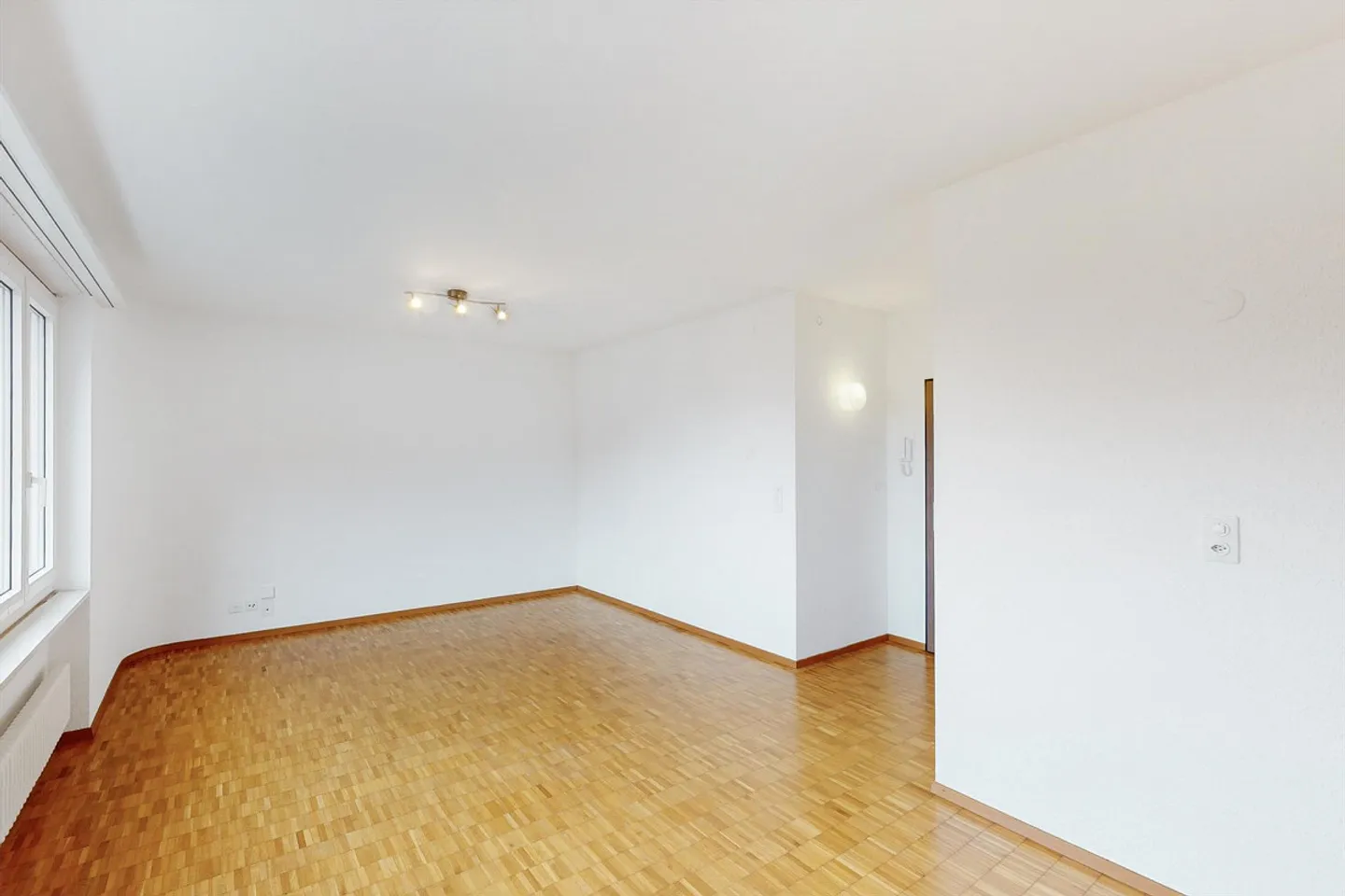 Wohnen im Komfort nur wenige Schritte von allen Dienstleistungen entfernt - Foto 6 von 7