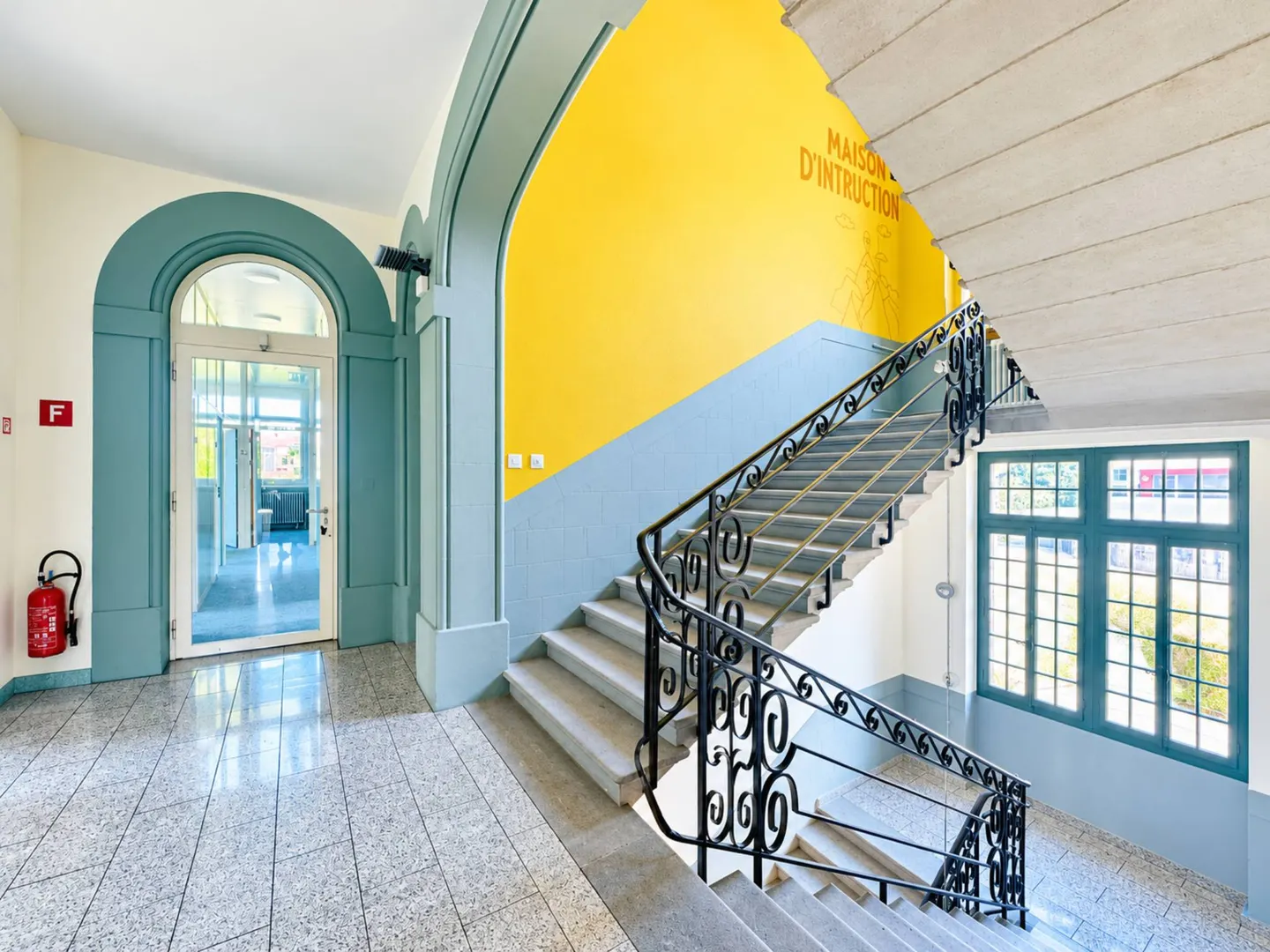 Exceptional Building - Photo 2 of 4
