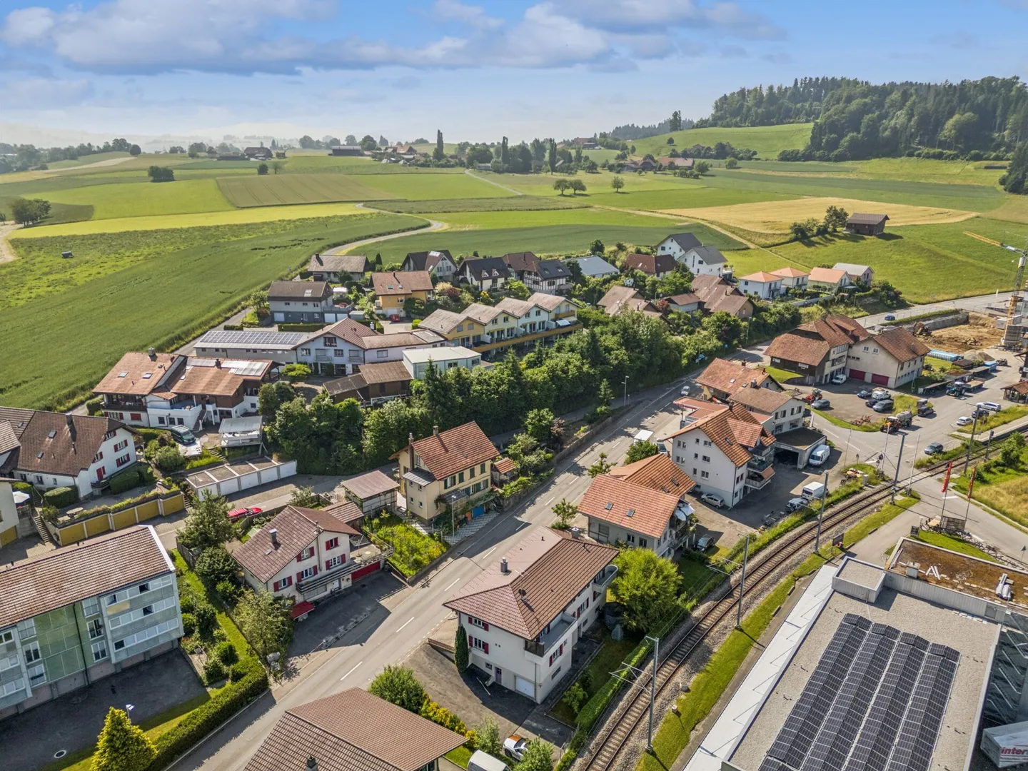 Vielseitiges Mehrfamilienhaus - Foto 13 von 13