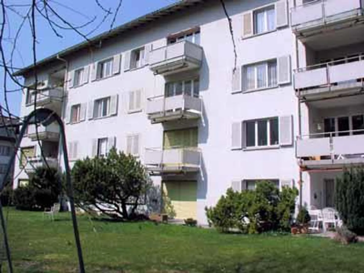 Near train station, suitable for shared living - Photo 6 of 6