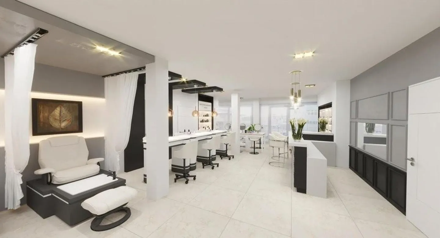 Espace de bureau dans un emplacement privilégié à Lucerne - Jardin Cour - Photo 2 sur 8