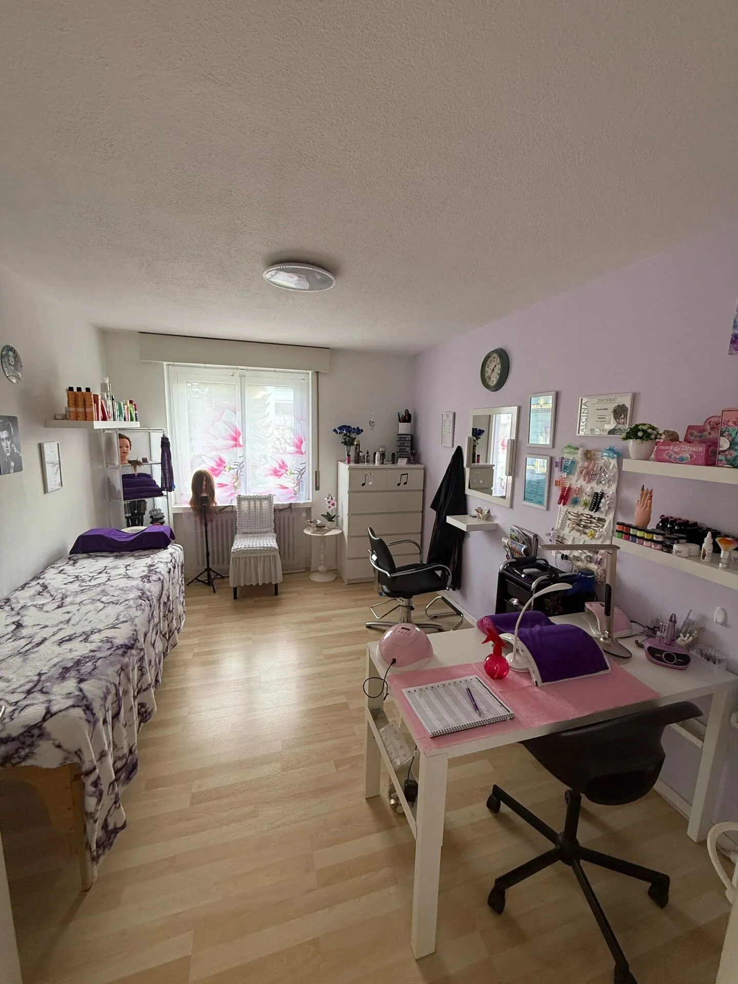 Ici vit le bonheur : Appartement élégant de 4,5 pièces dans un endroit calme - Photo 7 sur 9