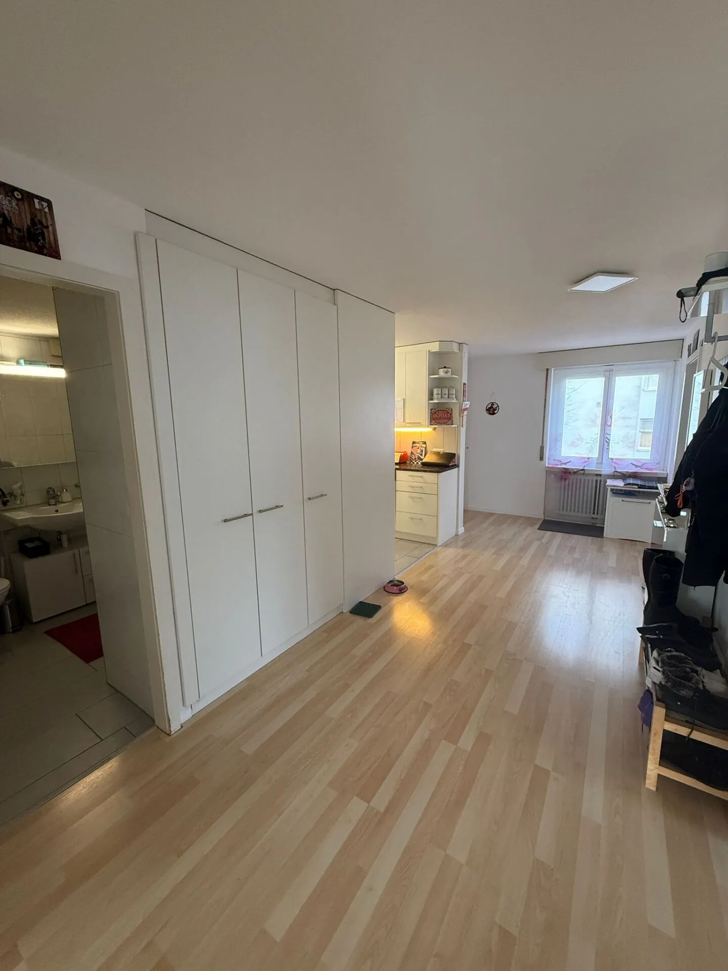 Ici vit le bonheur : Appartement élégant de 4,5 pièces dans un endroit calme - Photo 9 sur 9
