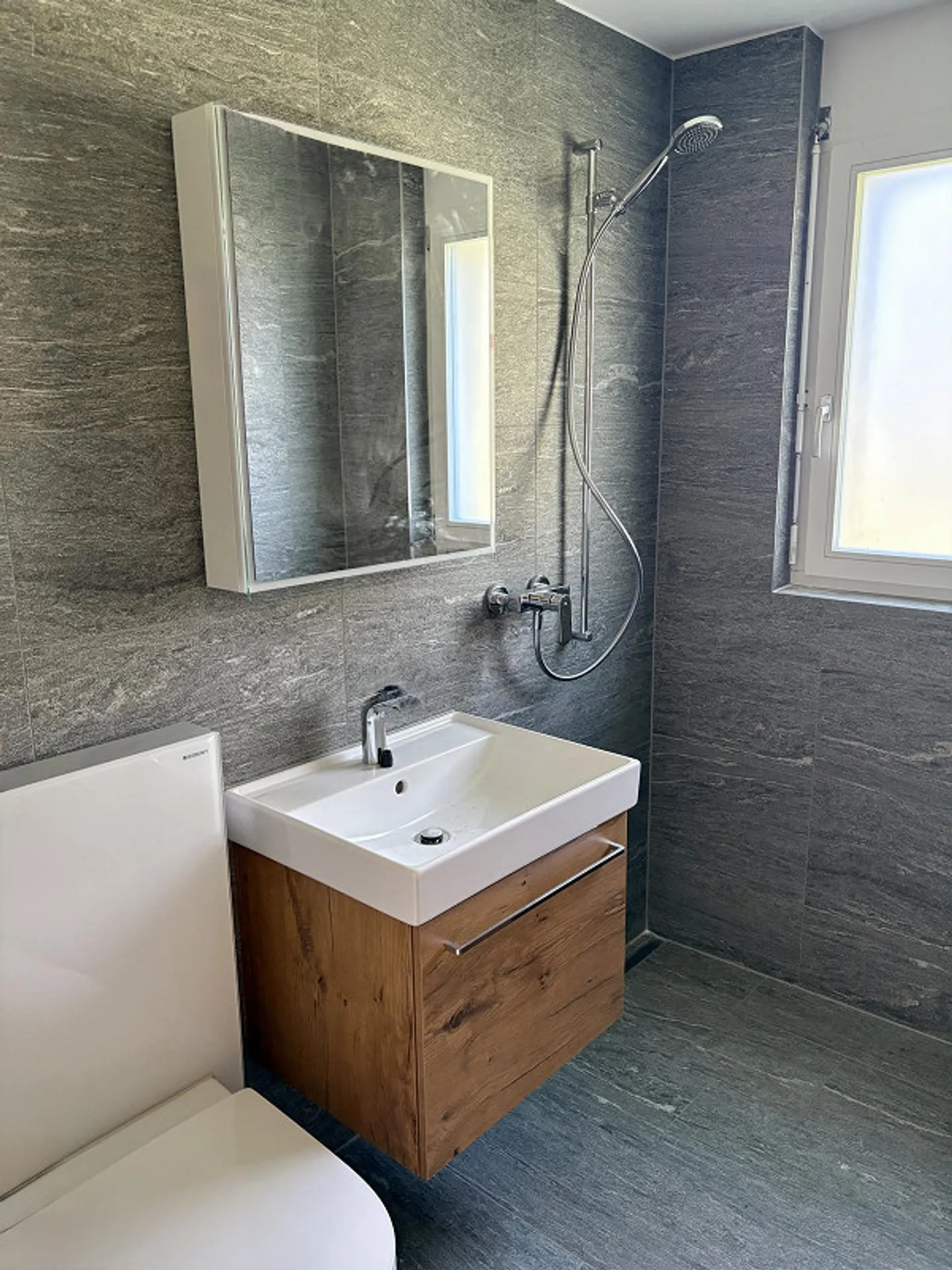 Renoviertes Apartment mit Balkon - Foto 6 von 7