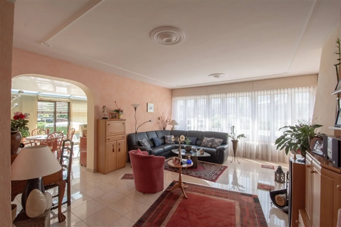 «Geräumige, freistehende Villa in idealer Lage in Uvrier» - Foto 4 von 9