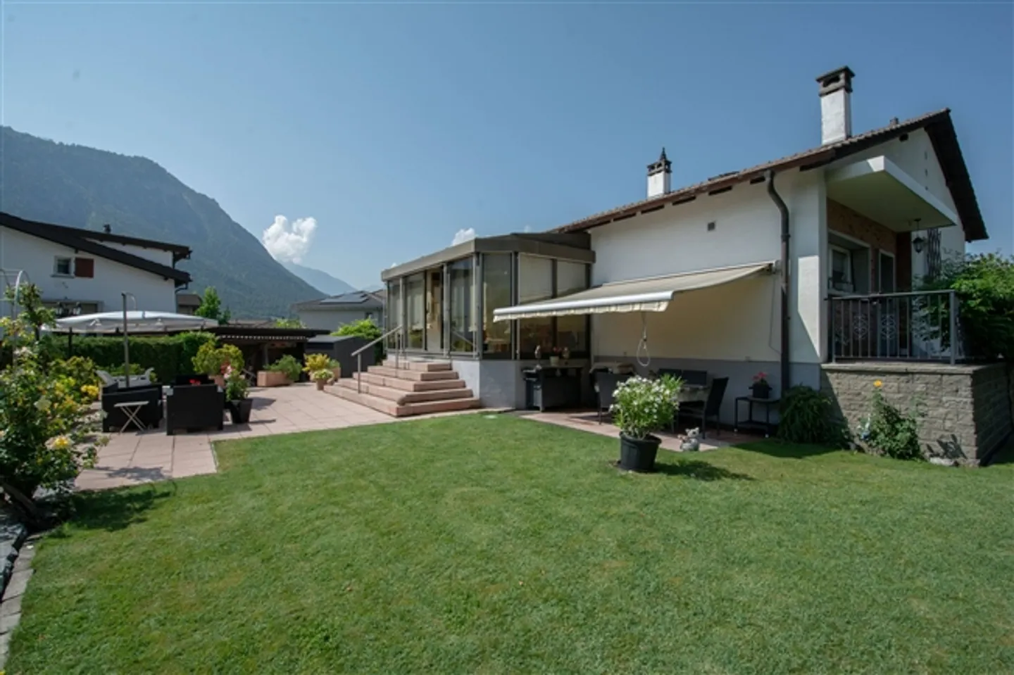 «Geräumige, freistehende Villa in idealer Lage in Uvrier» - Foto 8 von 9