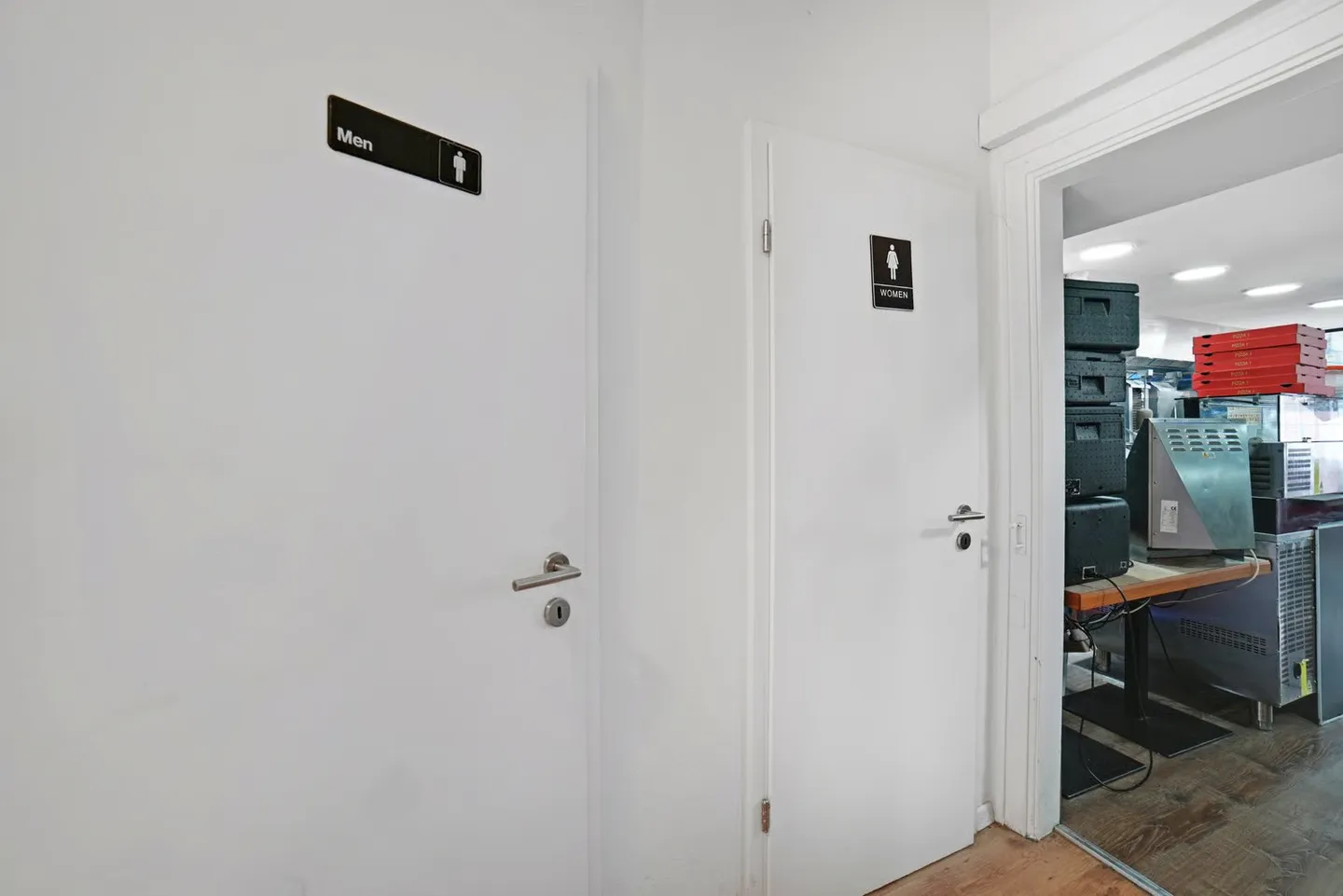 Locaux de gastronomie modernes dans un emplacement central à Dietikon - Photo 7 sur 7
