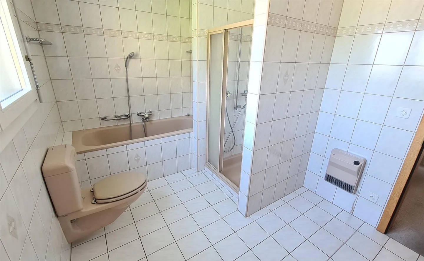 Attraktive 6.5 Zimmer-Doppeleinfamilienhaushälfte - Photo 13 sur 29
