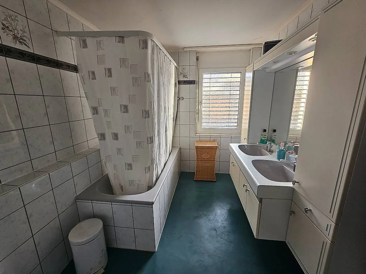 Charmant appartement 4.5 pièces - Photo 3 sur 5