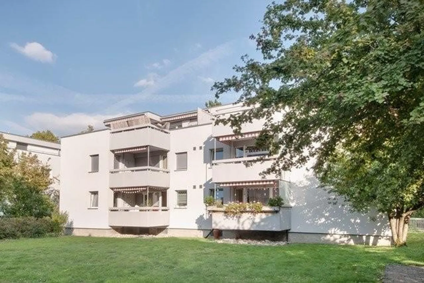 Appartement confortable dans le vert - Photo 1 sur 8