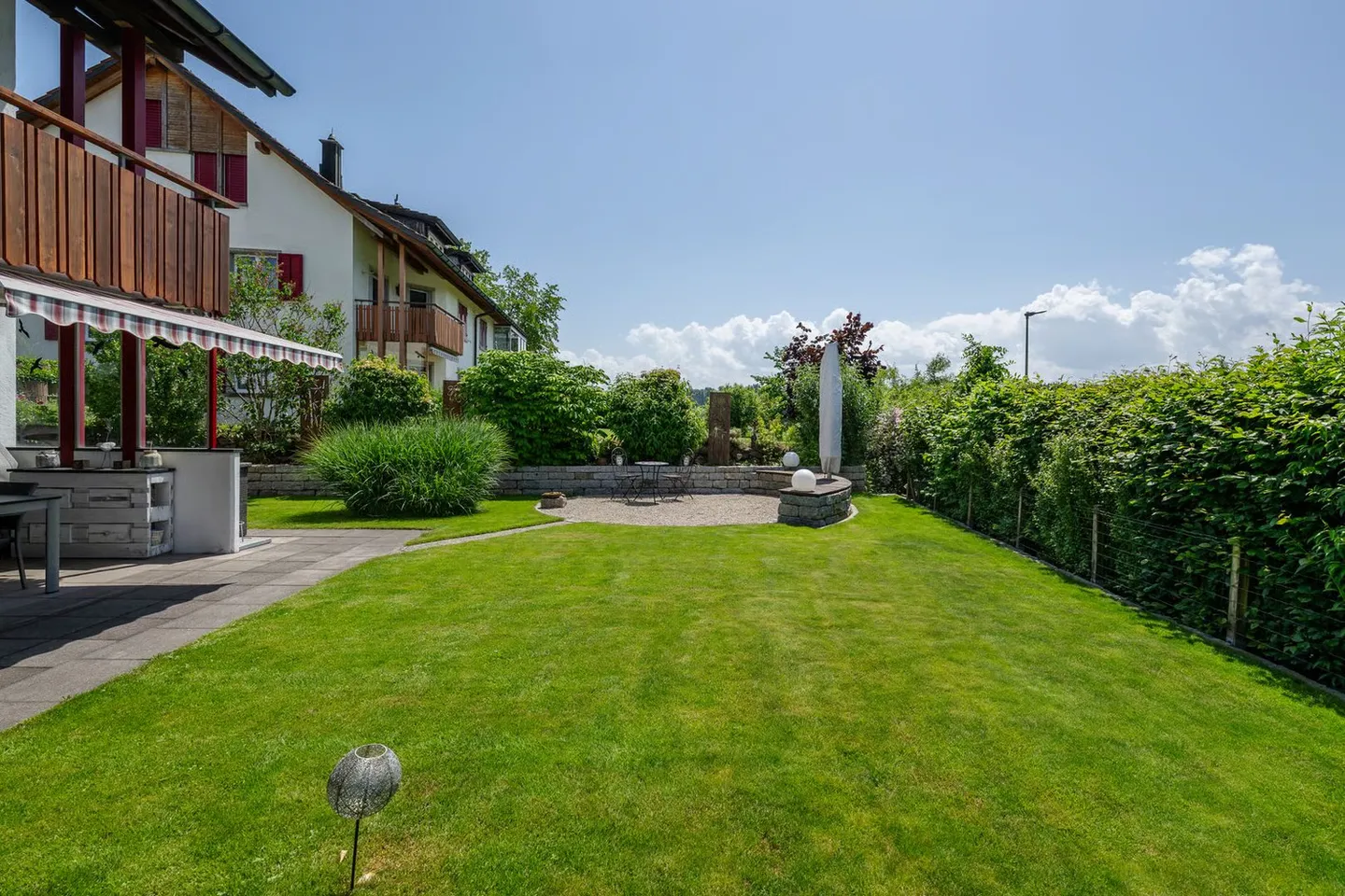Vivre avec une vue et une idylle de jardin - Photo 12 sur 14