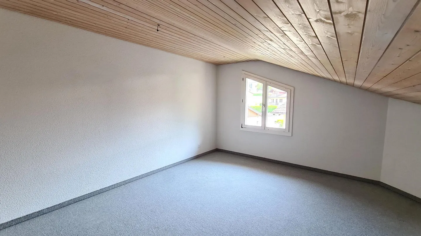Attraktive 6.5 Zimmer-Doppeleinfamilienhaushälfte - Photo 21 sur 29