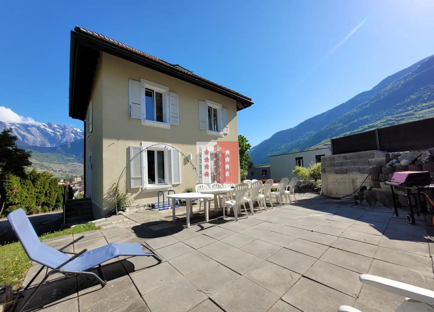 Casa di villaggio 6,5 stanze a Saxon - Foto 1 di 40