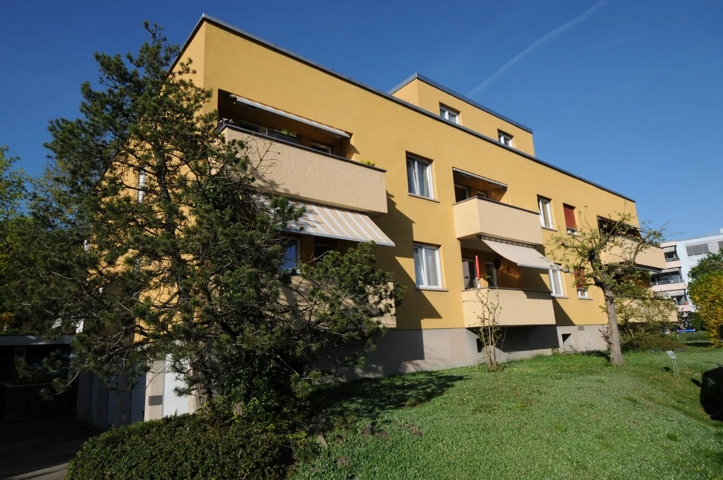 Stilvolle Attikawohnung mit Aussicht - Foto 1 von 10