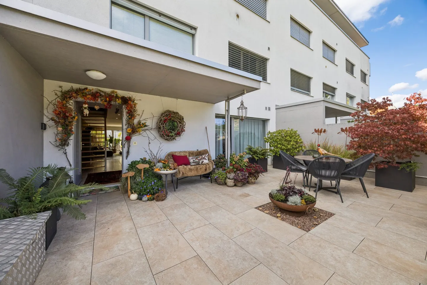 Spacious Garden Maisonette - Photo 1 of 10