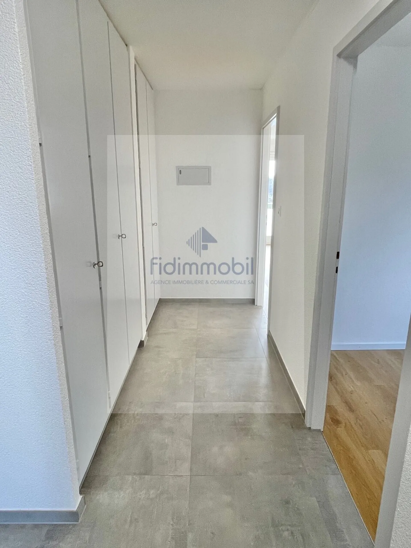 Appartement entièrement rénové à Cortaillod  - Photo 4 sur 8