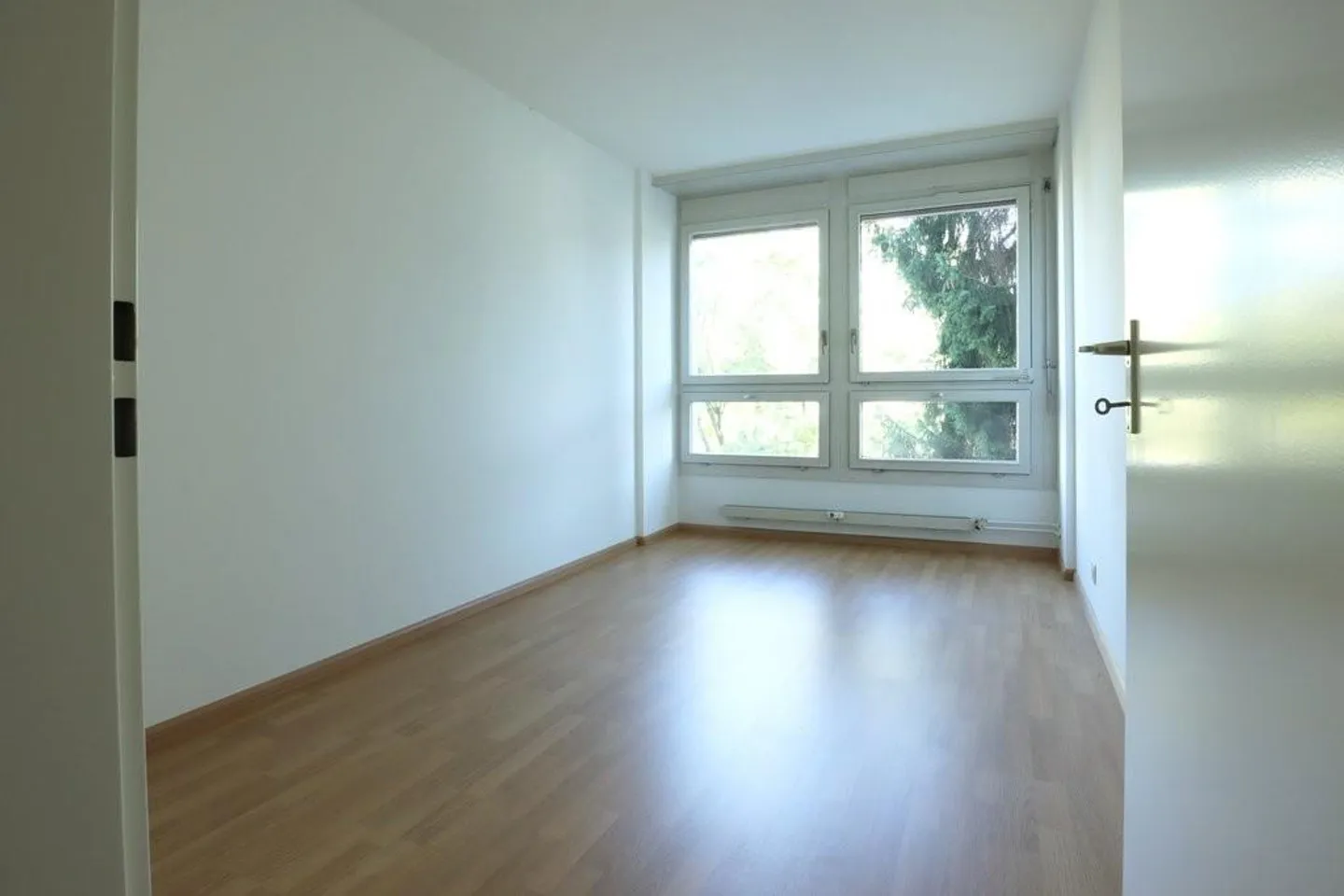 Appartement confortable avec belle vue à Aesch - Photo 10 sur 11