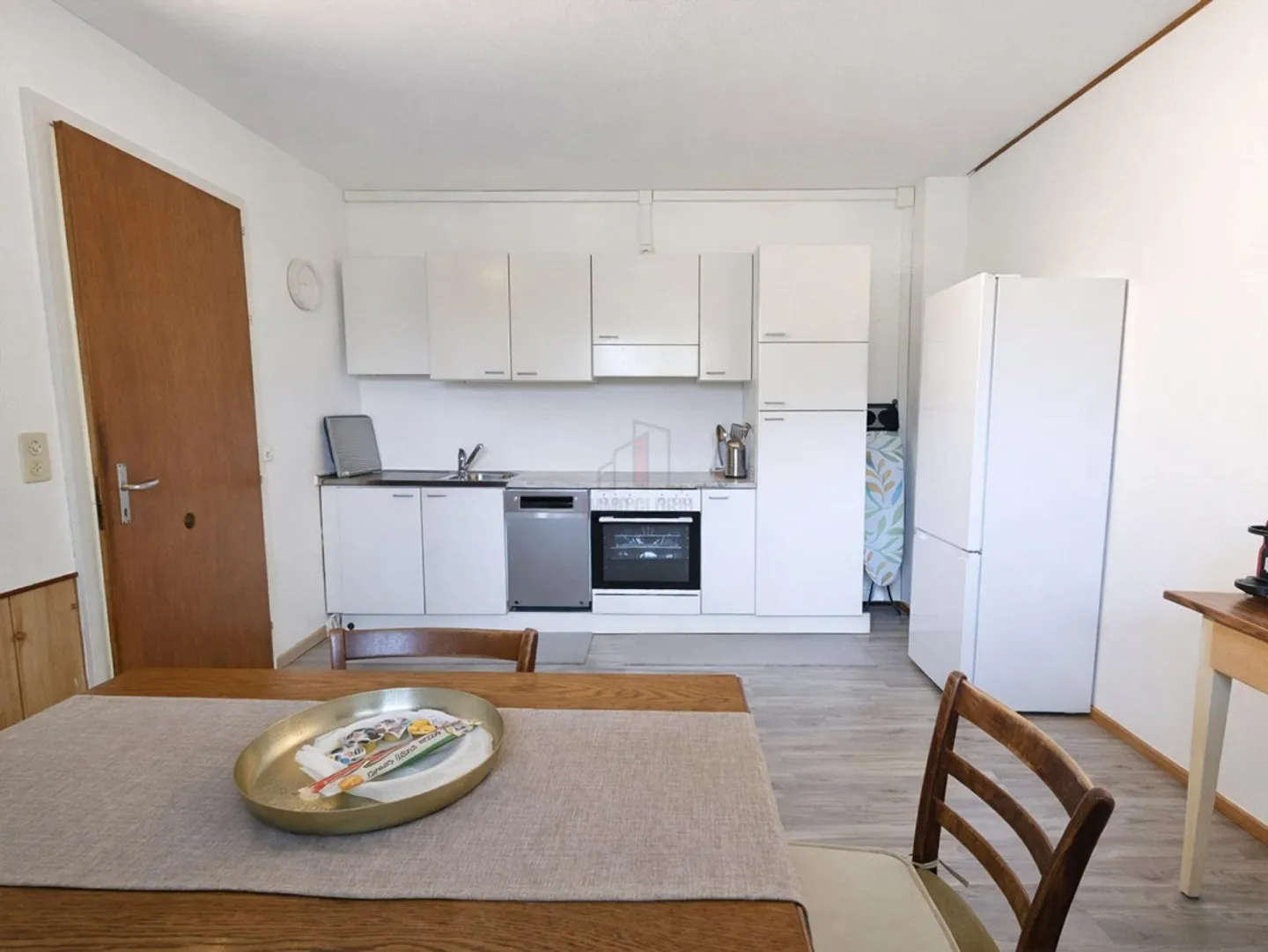 Appartement deux pièces à Sorengo, solution meublée, emplacement optimal - Photo 4 sur 9