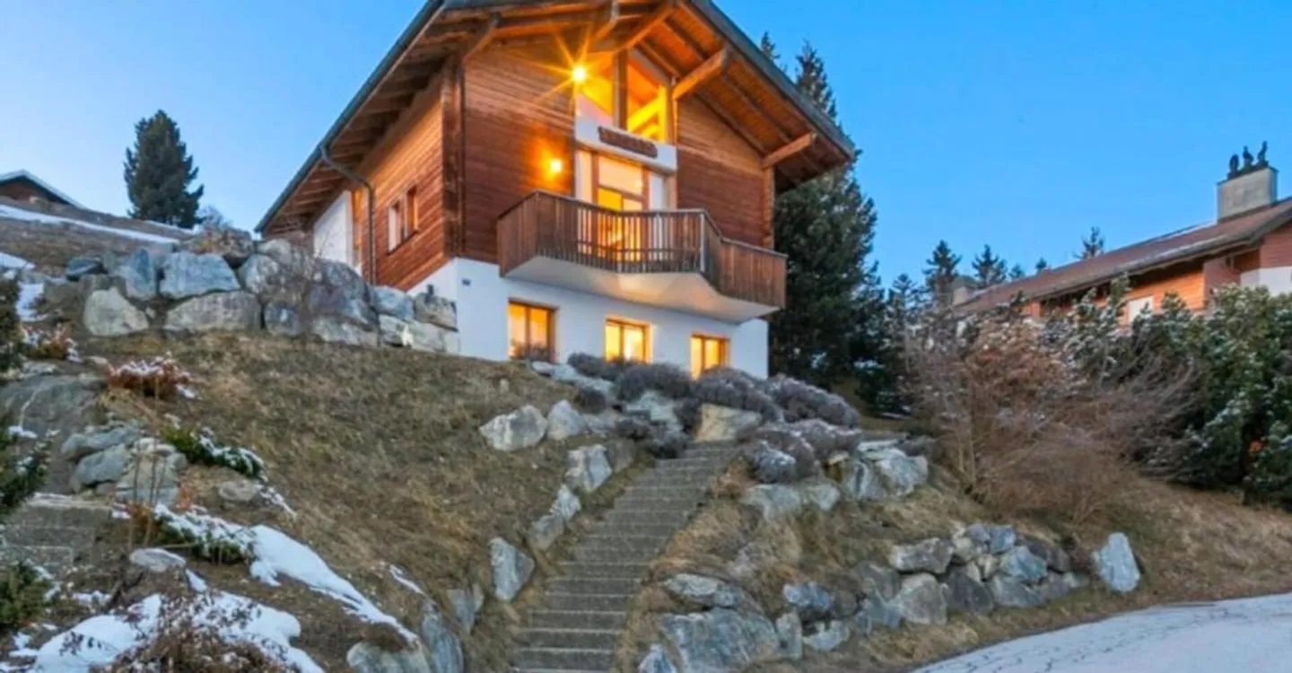 Chalet 5.5 rooms in Anzère - Photo 7 of 12
