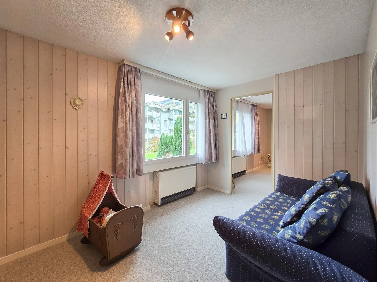 Charmante appartement de 5,5 pièces avec vue sur la montagne à Frutigen - Photo 12 sur 27