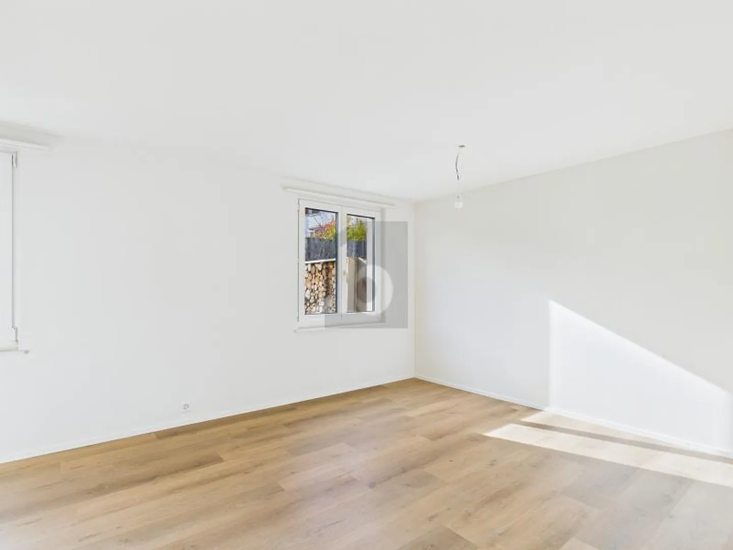 WOHNOASE MIT GARTEN UND OPTIMALER LAGE - Foto 5 von 6