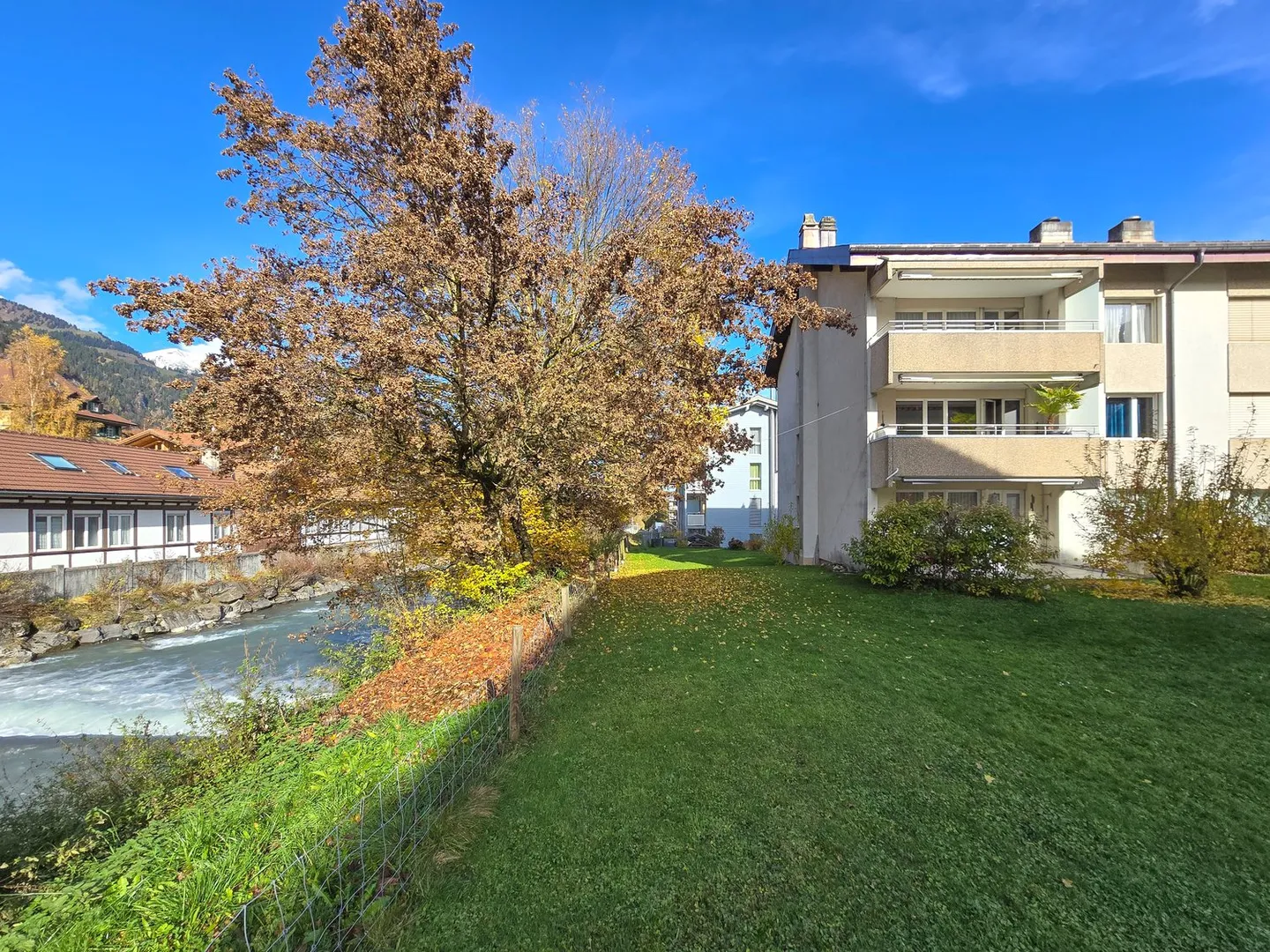 Charmante appartement de 5,5 pièces avec vue sur la montagne à Frutigen - Photo 23 sur 27