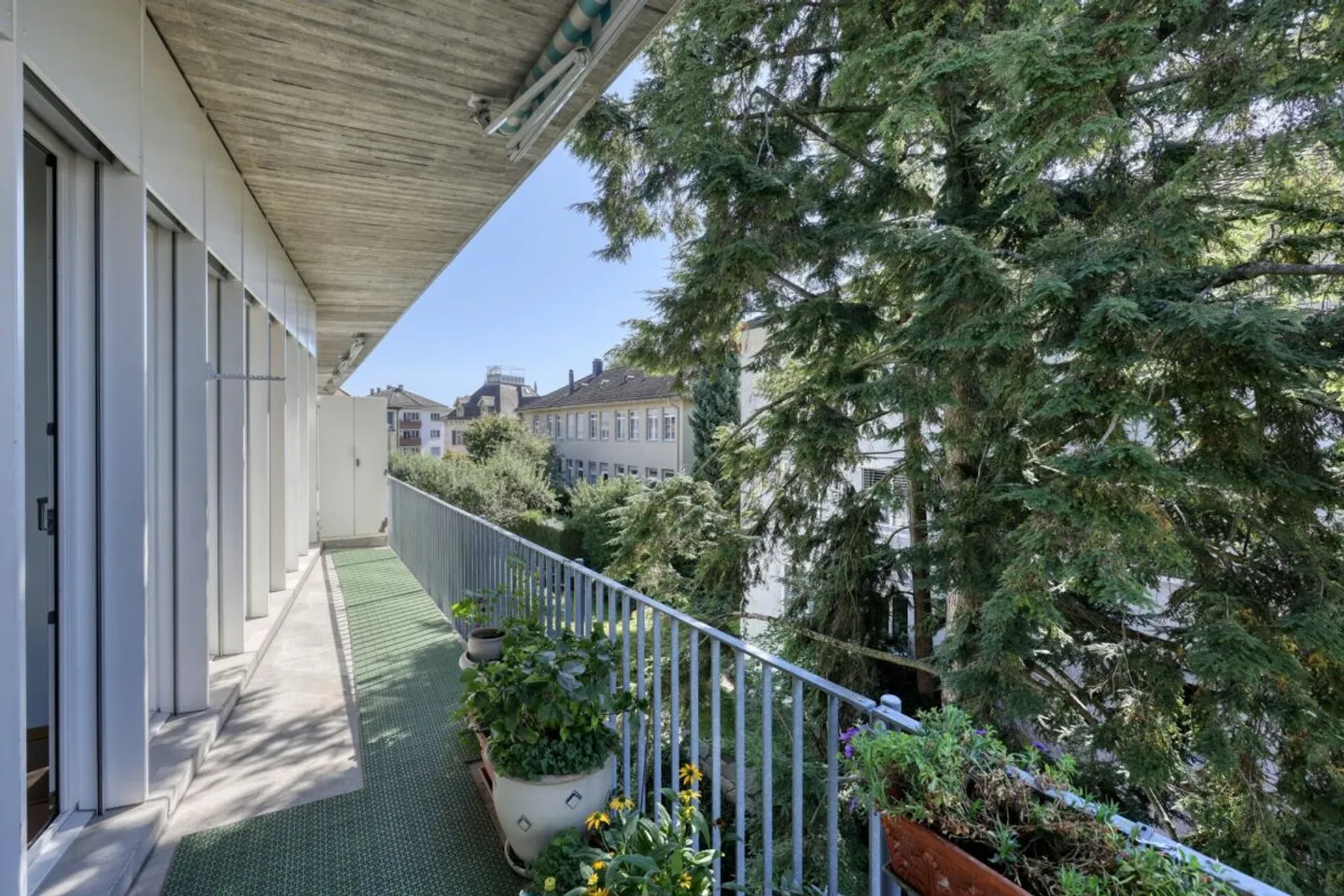 Appartement à vendre - Photo 2 sur 11