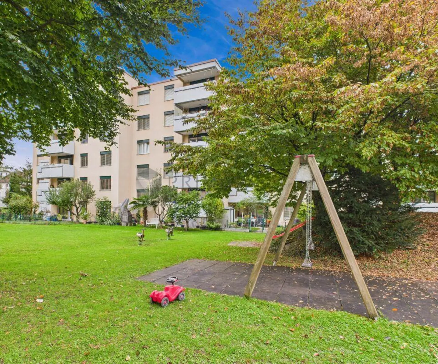 Appartamento 3.5 camere ristrutturato di alta qualità in una zona residenziale ricercata - Foto 12 di 12