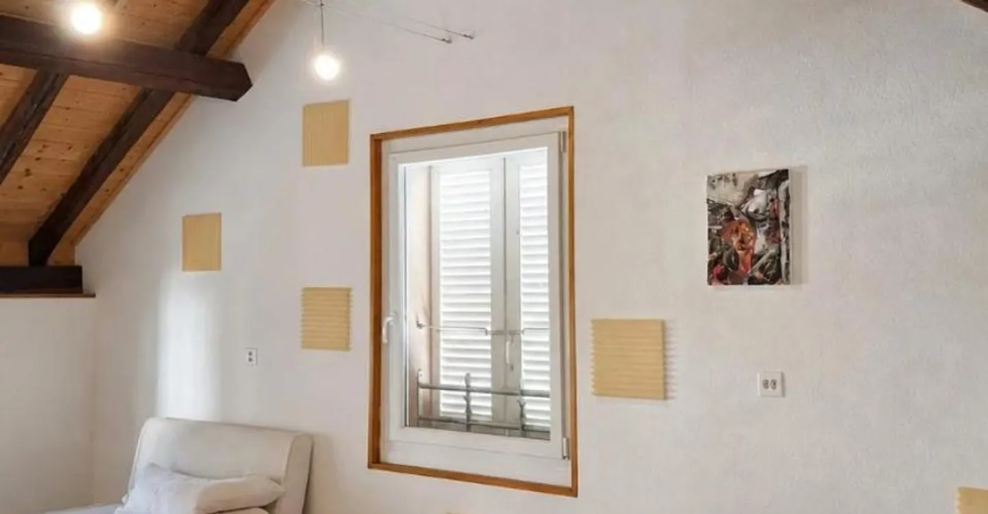 Charmante Dachgeschosswohnung mit 1 Zimmer in Echallens - Foto 4 von 7