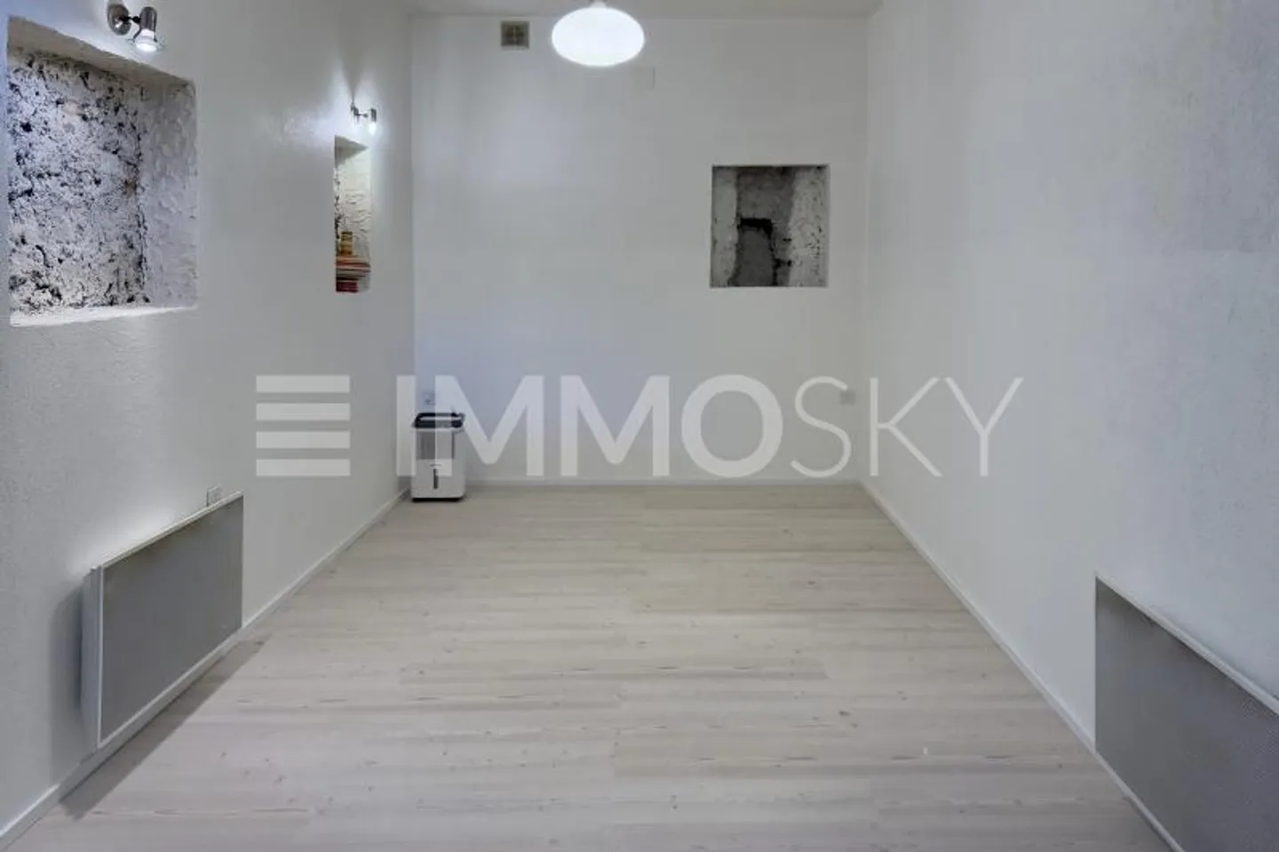 Renovierte Wohnung in einem Dorfhaus - Foto 2 von 6