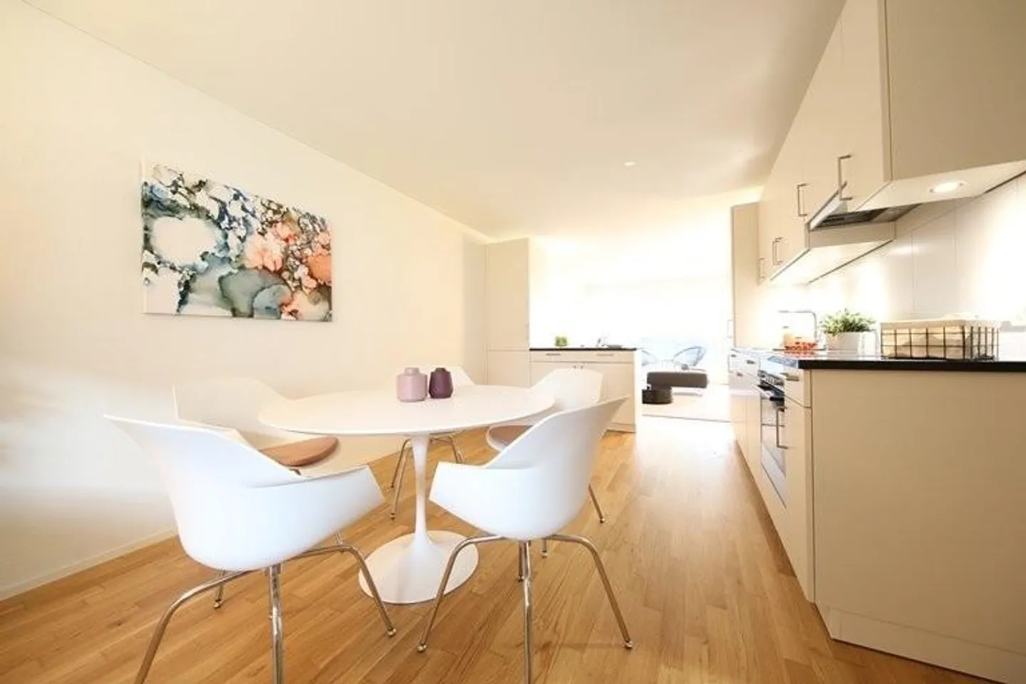Appartamento moderno di 3,5 locali con balcone - Foto 4 di 8