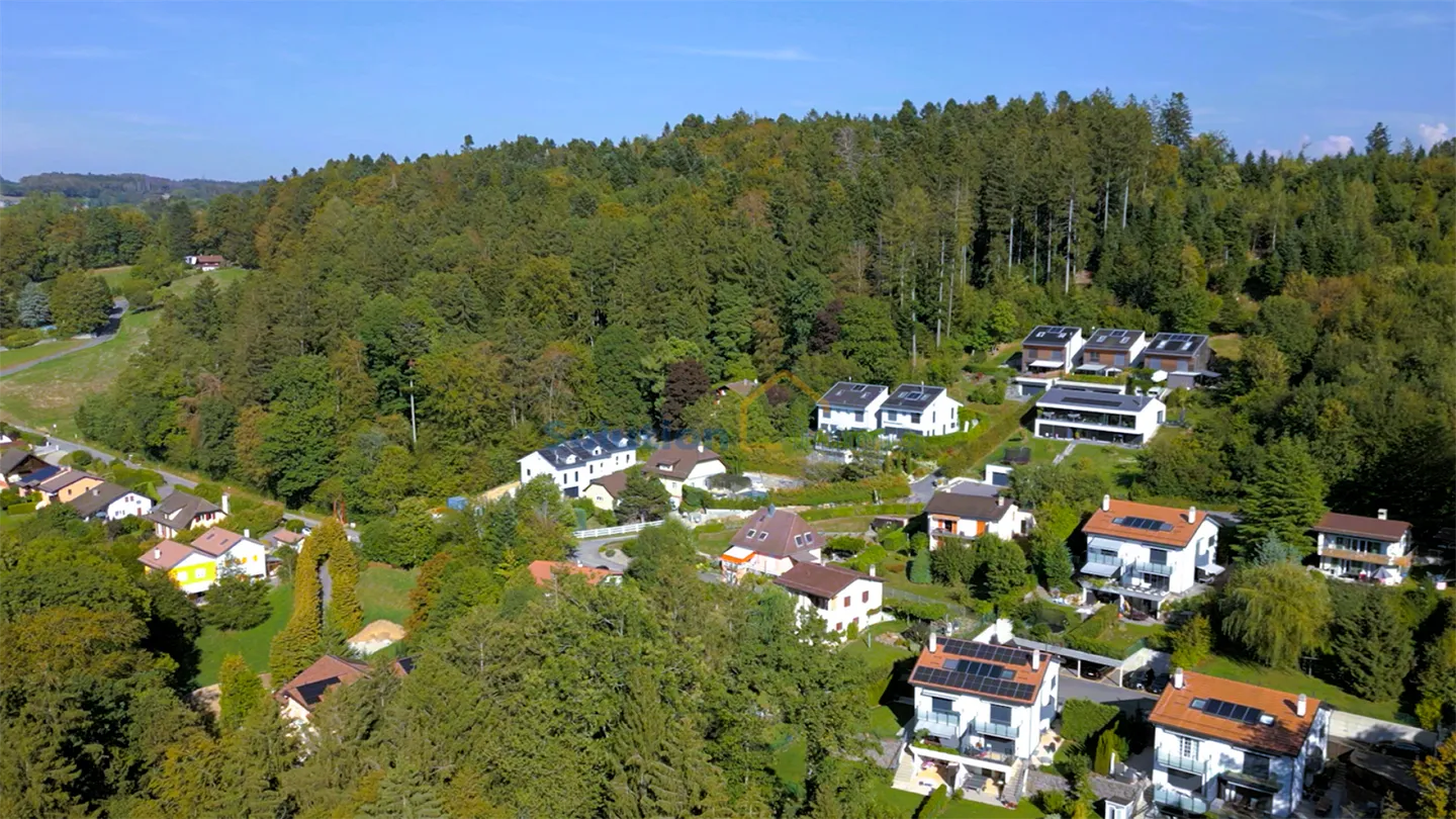 Last plot, adjacent villa - Photo 3 of 11