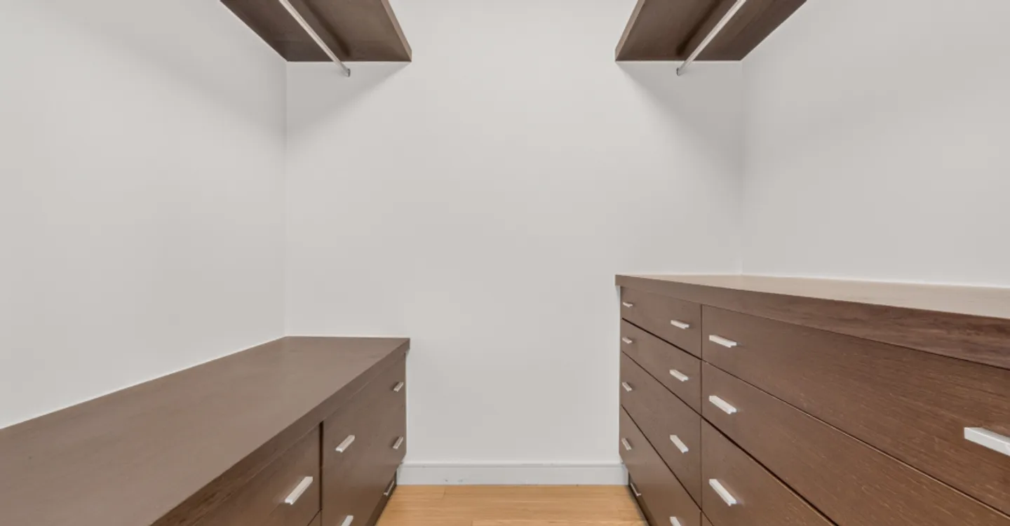 Wunderschönes, vollständig renoviertes Stadthaus im Herzen einer grünen Umgebung - Foto 11 von 20