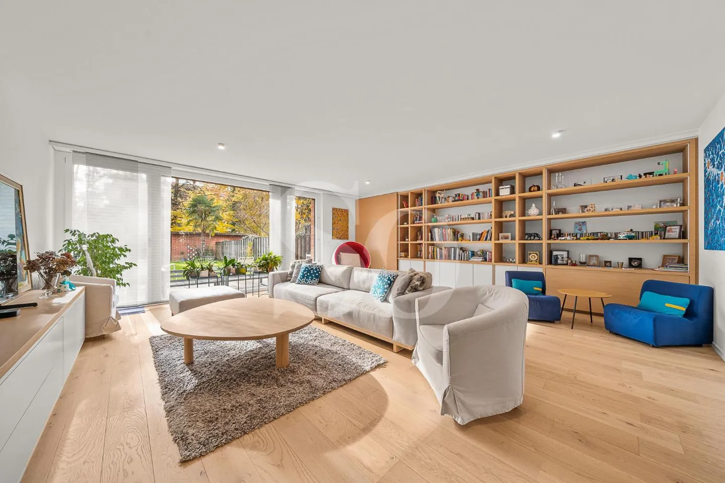 Exclusivity: Magnificent renovated duplex in the heart of Rolle - Photo 1 of 12