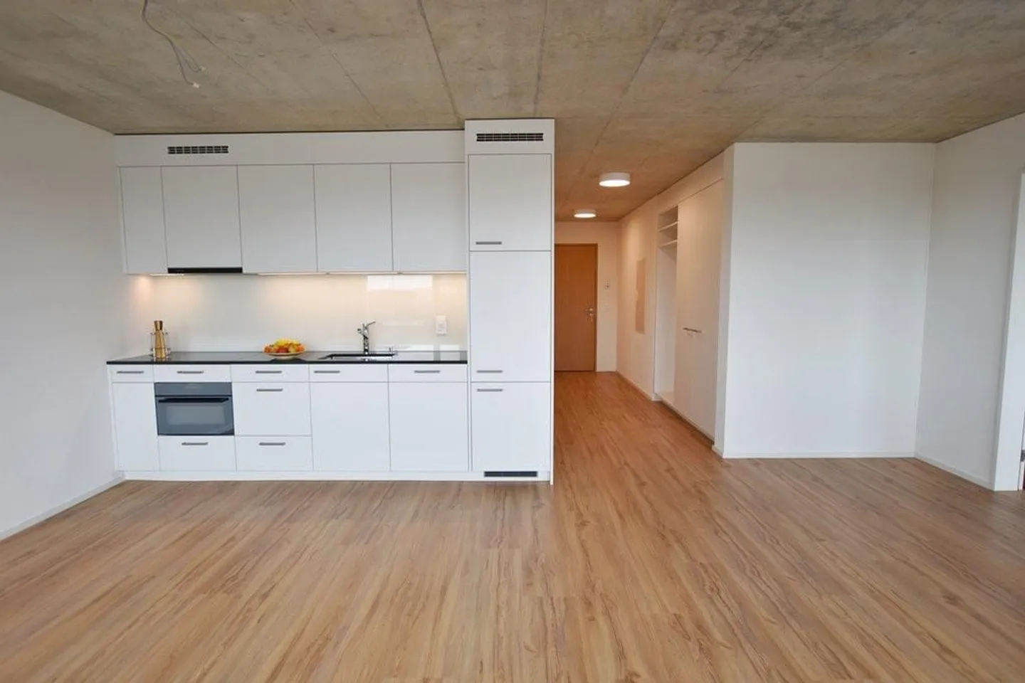 Appartamento moderno di 2,5 locali alla stazione di Bümpliz Nord - Foto 2 di 8
