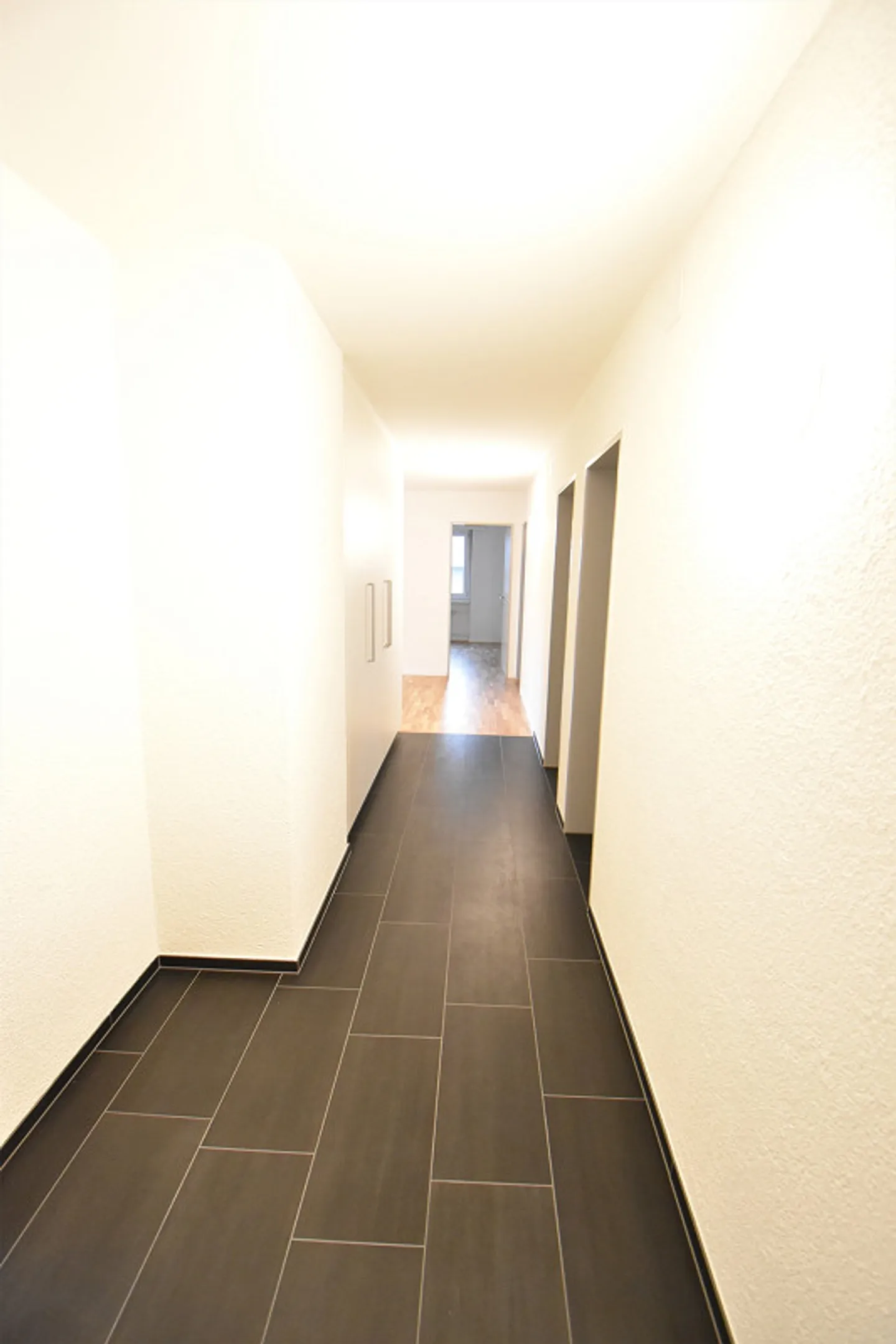 Belle appartement de 4.5 pièces - Photo 2 sur 10