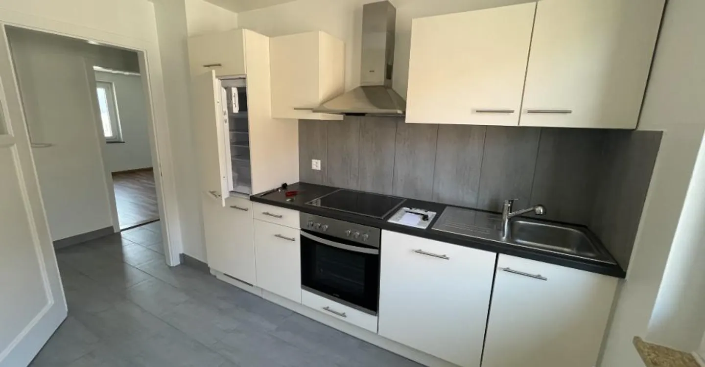 Charmantes Appartement mit Balkon - Foto 1 von 6
